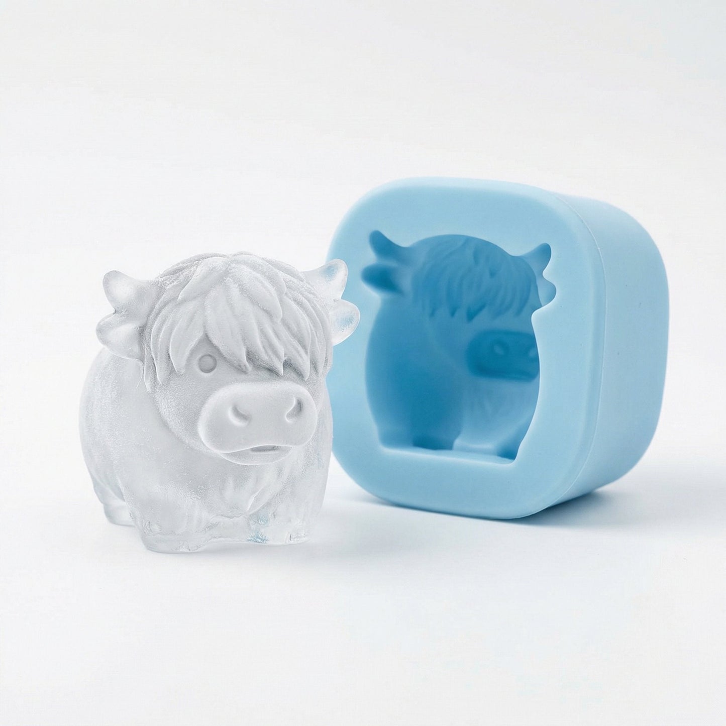 🐮 Mini-Eiswürfelform „Hochlandkuh“ – Niedliche 3D-Eiswürfel für Getränke, Partys und Geschenke